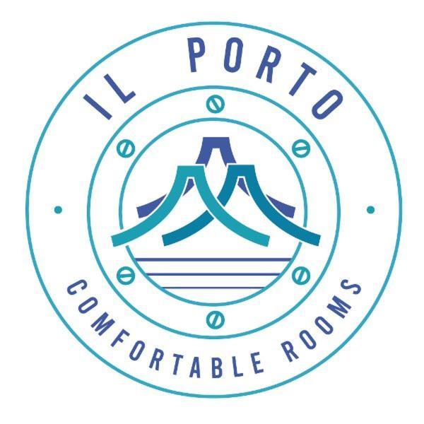 Affittacamere " Il Porto " ลีวอร์โน ภายนอก รูปภาพ
