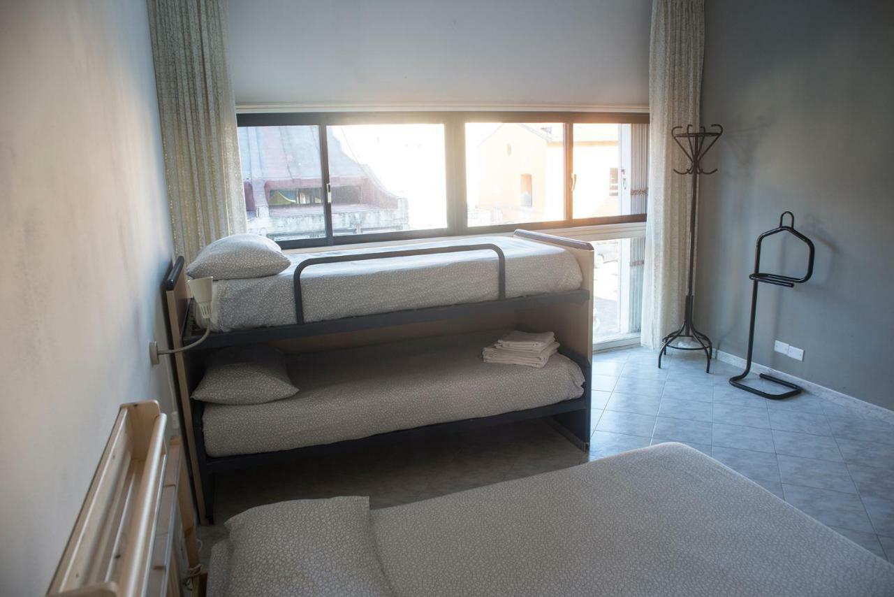 Affittacamere " Il Porto " ลีวอร์โน ภายนอก รูปภาพ